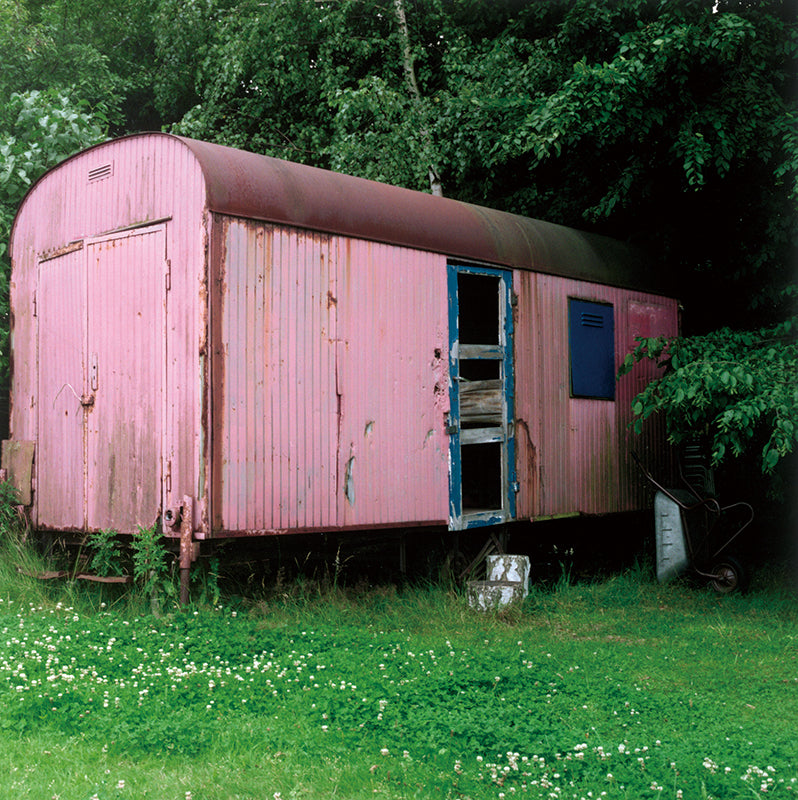Emily Andersen / Pink caravan